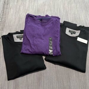 Three Men’s Large Banana Republic long-sleeve shirts. Two w/ tags. Smoke free.